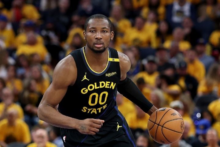 队记：勇士老板是库明加的粉丝 只有获真正有价值的回报才会交易