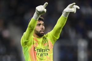 拉亚战曼联完成7次扑救，是英超首轮至今扑救次数最多的门将