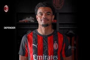 阿特卡梅：我能适应四后卫或五后卫阵型，阿莱格里会帮我继续进步