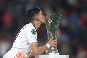 官方：西汉姆后卫阿格德转会加盟马赛