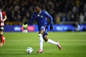 5600万打水漂？21岁吉滕斯踢英甲队仍0球0助，上周两关键战坐板凳