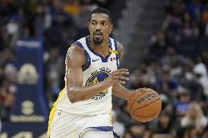 美记：湖人快船休赛期均接触过梅尔顿 但后者与勇士重聚意愿强烈