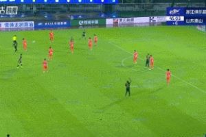 浙江FC本赛季上半场补时阶段已攻入7球，刷新中超该时段进球纪录