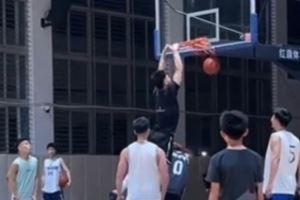 感觉全都回来了!崔永熙与广体校队打训练局 丝滑三分+隔人暴扣